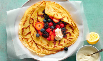 Plateau de crêpes aux baies